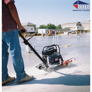 Sierra para hormigón Diteq G-TEQ a gas verde 5,5 CV F50010