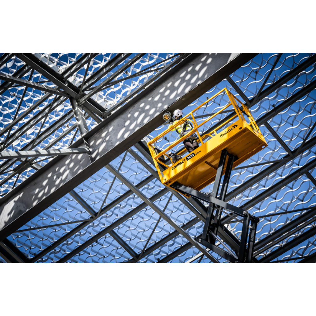 Haulotte Compact 2632E Scissor Lift 31.6 ft