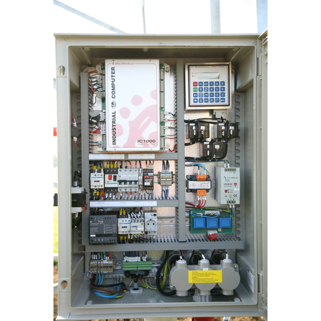 Ryse GW133 Wind Turbine 11 kW Grid Connected, 3 phase 60 Hz 480V G11-W133-11KW-3PH-GI
11KW-3PH-Grid