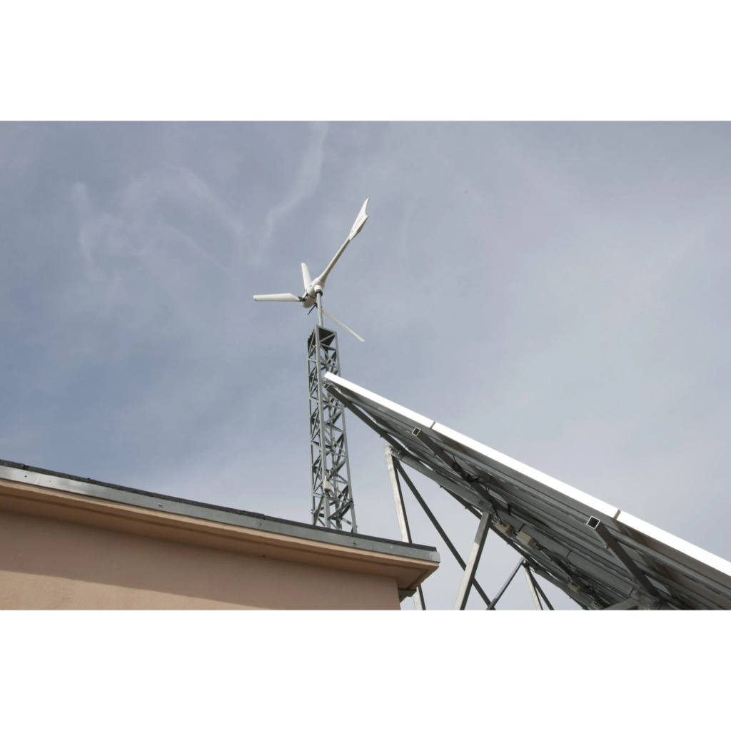Ryse E3 Wind Turbine 3 kWp Battery Connected, DC 24V E3MBC24