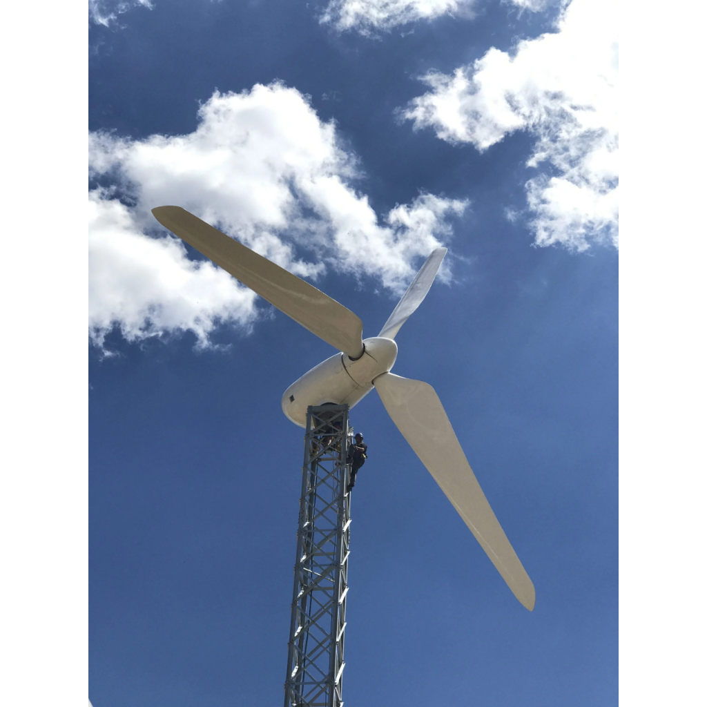 Ryse E60 Wind Turbine 70 kWp Grid Connected, 3 phase 50/60 Hz 400V E60GVI70400A03