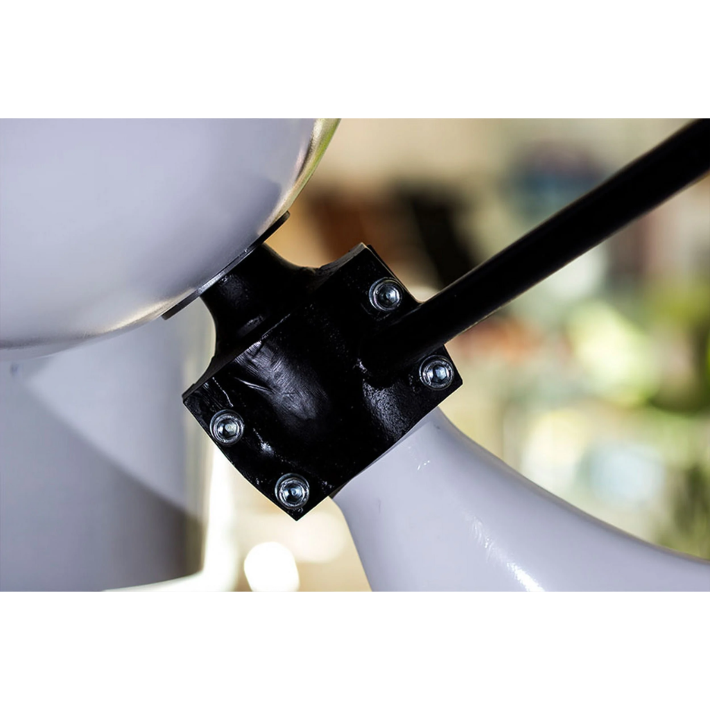 Ryse E5 Wind Turbine 5.5 kWp Grid Connected, 3 phase 50/60 Hz 400V E5GVI6400