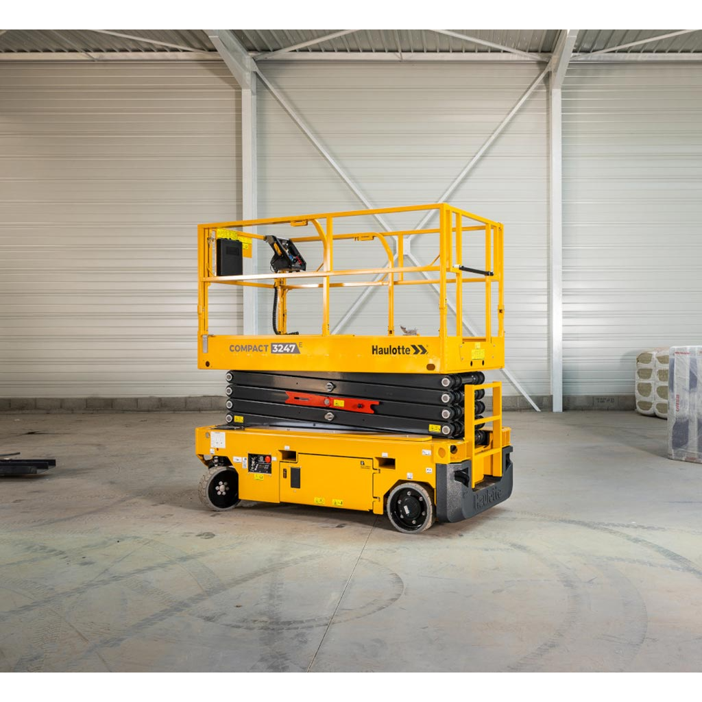 Haulotte Compact 3247E Scissor Lift 38 ft